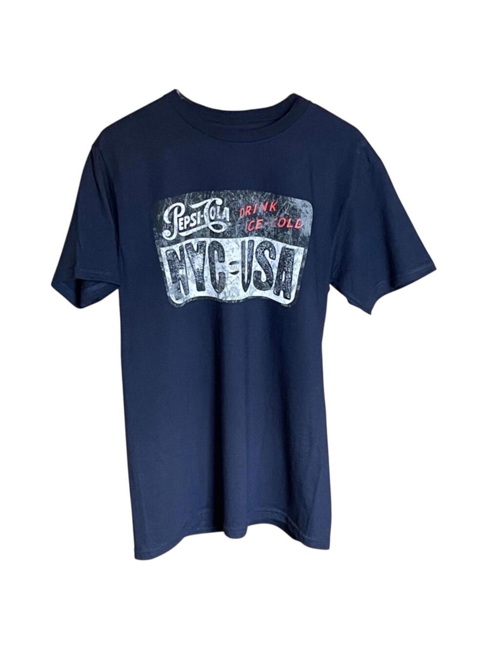 Pepsi Distressed NYC USA T Shirt Mens Medium Navy Graphic Logo NWT Vintage